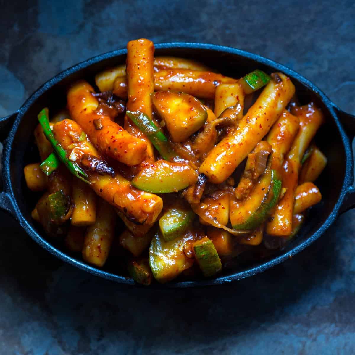 Tteokbokki (Spicy Korean Rice Cakes) - The Korean Vegan