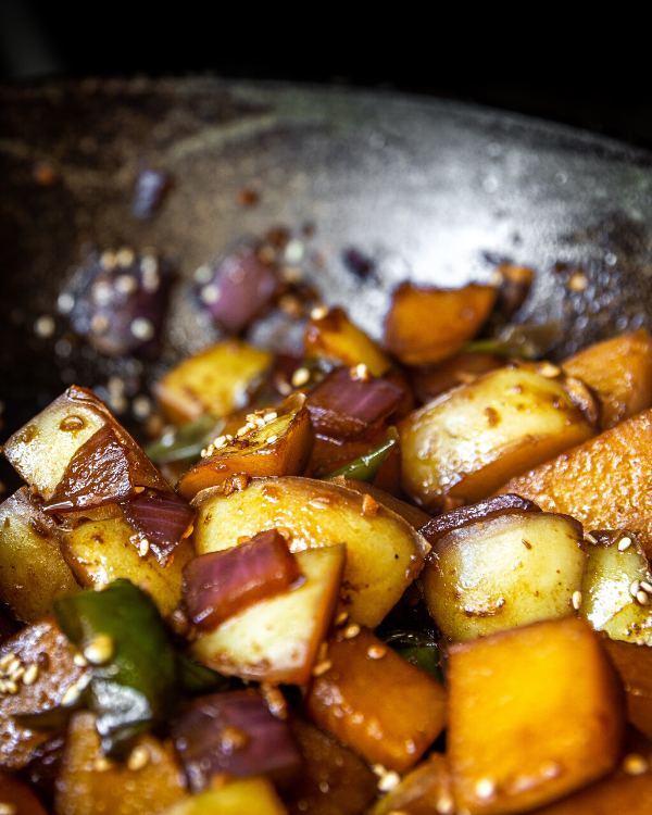 braised potatoes in cast iron pan