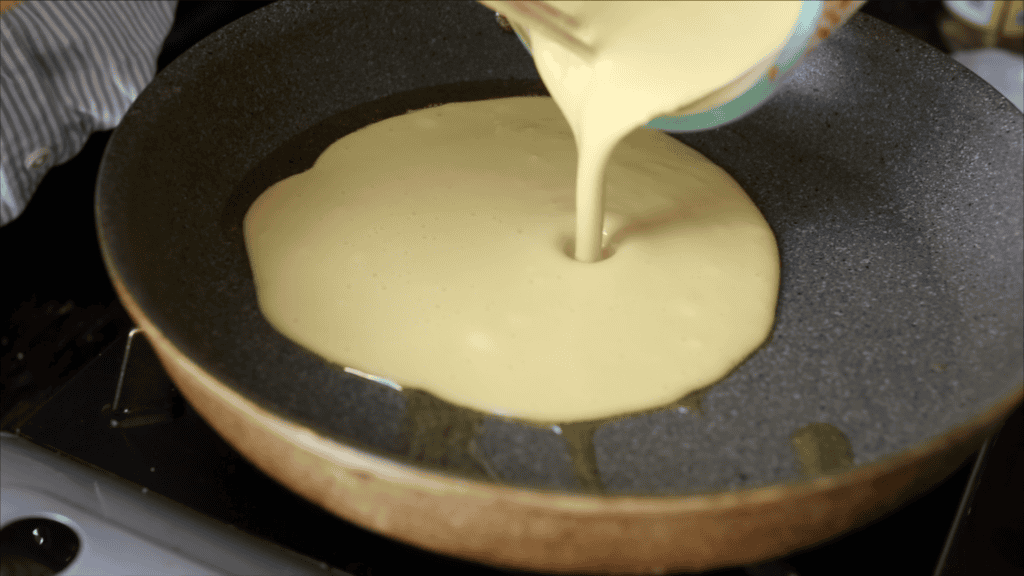 Jumeok Bap (Fist Rice) Doshirak - The Korean Vegan