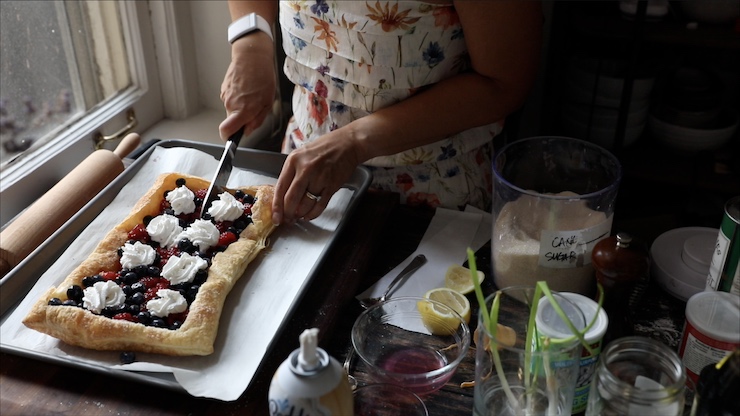 Slicing the Vegan Berry Galette