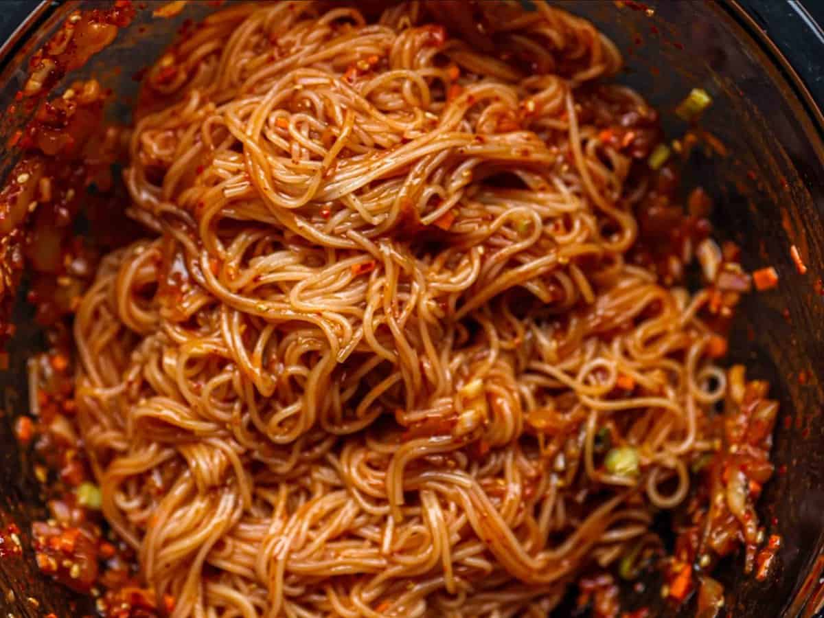 15-Minute Spicy & Cold Bibim Kimchi Noodles Recipe. - The Korean Vegan