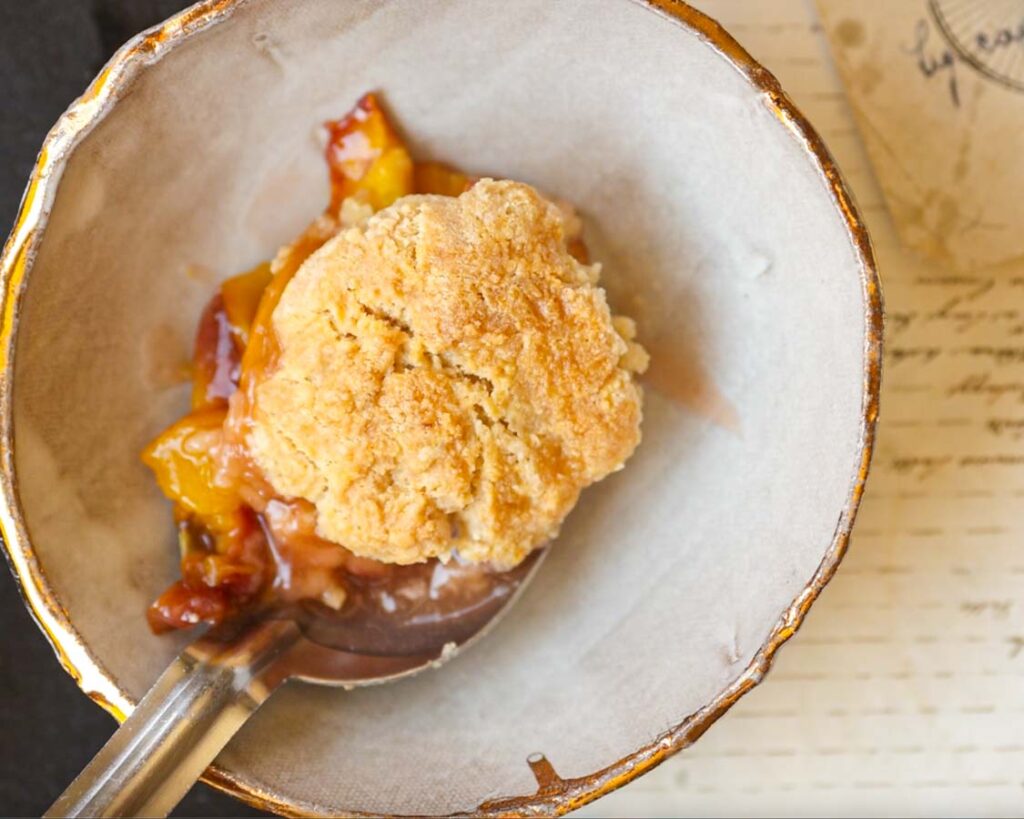 close-up-of-vegan peach-cobbler-piece