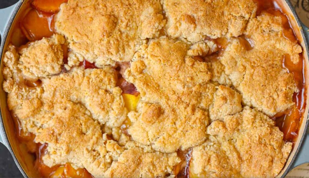 hero-shot-of-vegan peach-cobbler