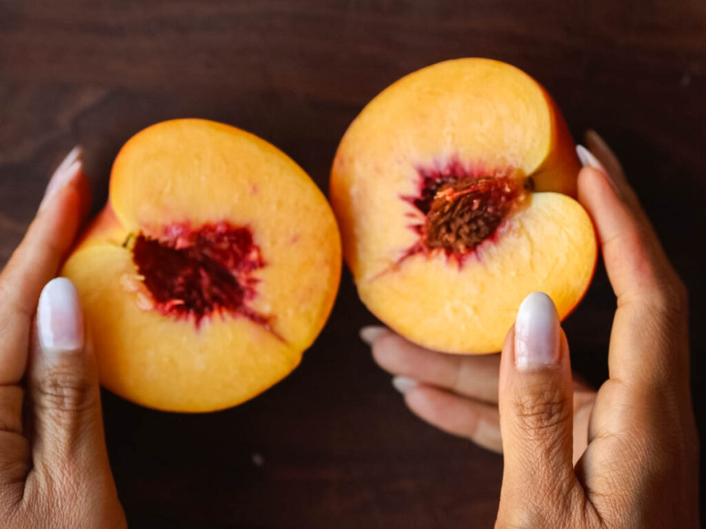 peach-cut-in-half