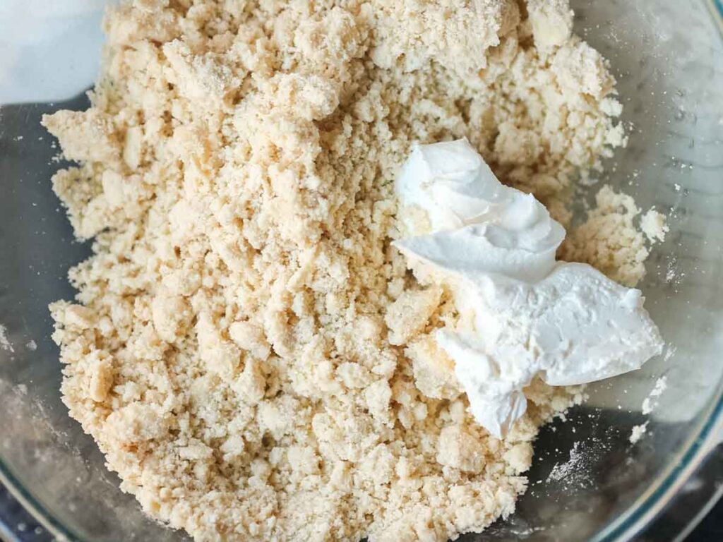 vegan-sour-cream-added-to-crumbly-mixture